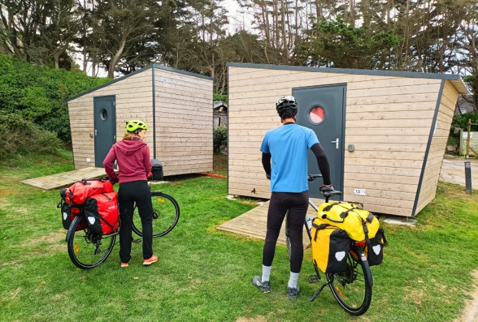 cabanes pour cyclotouriste