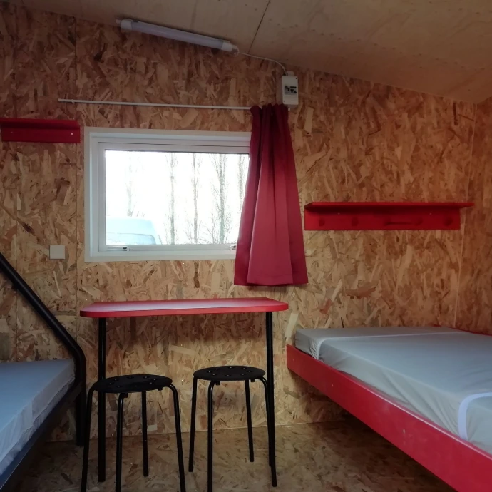 intérieur cabane étape